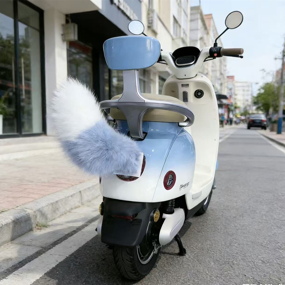 Fluffy Wagging Tail - Voice & Remote Controlled Car & Bike Decorative Accessory